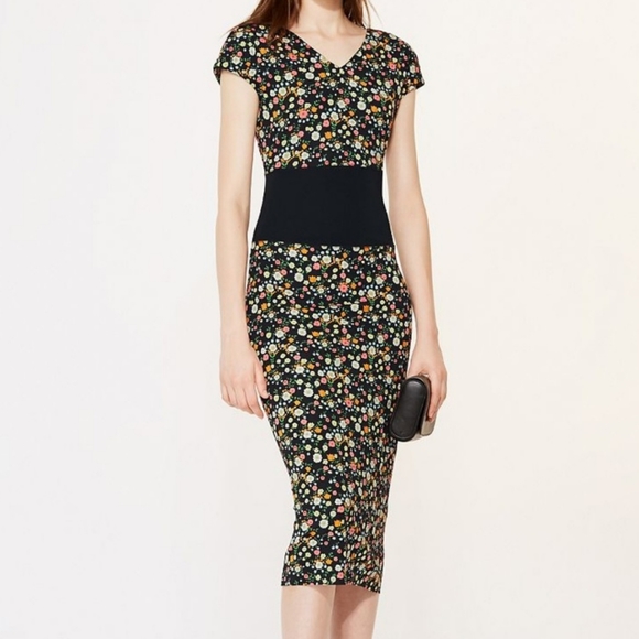 Tory Burch Dresses & Skirts - Tory Burch Ditsy Floral Midi Dress
